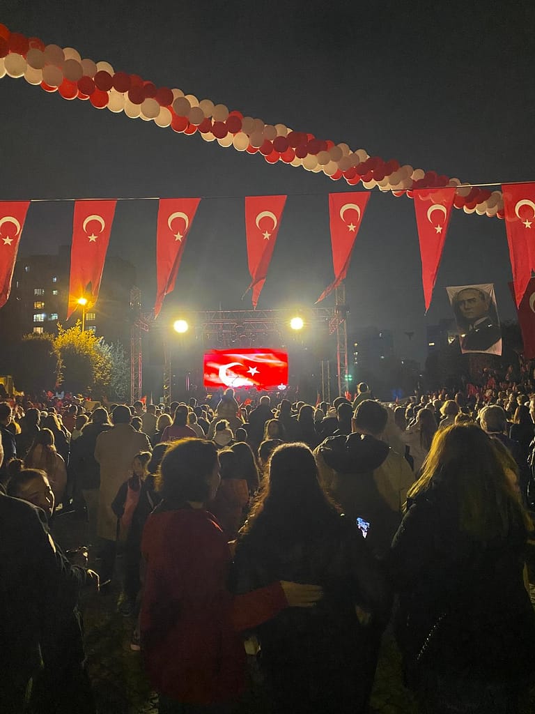 izel olympiakent kalabalık atakent